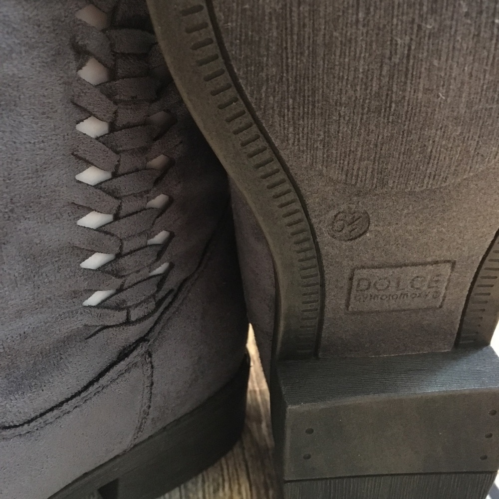 Dolce by Mojo Moxy | Jody Bootie Gray Suede Boots - Picture 3 of 8